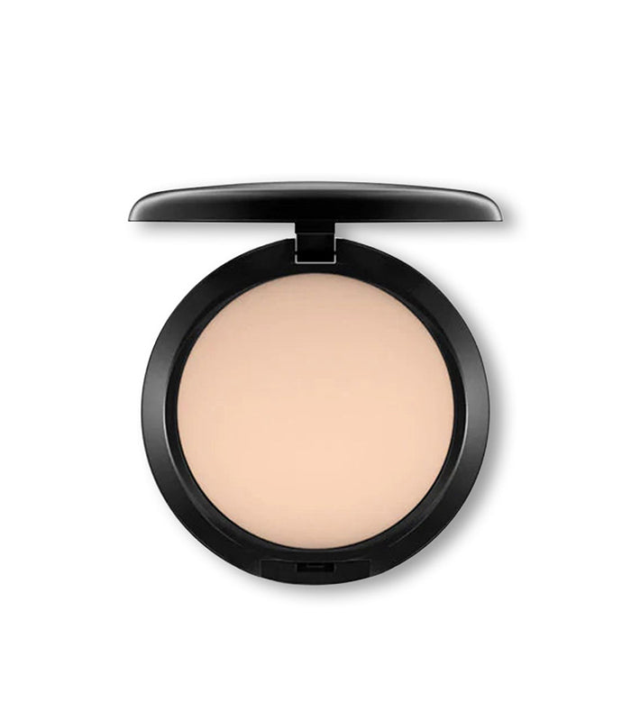 מייקאפ של MAC Studio Fix Powder Plus