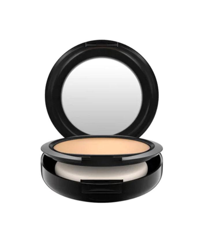 מייקאפ של MAC Studio Fix Powder Plus